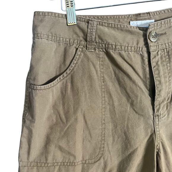 Columbia Womens Size 10 Tan Khaki Hiking Outdoor Shorts Gorpcore Granola Girl - Picture 3 of 9
